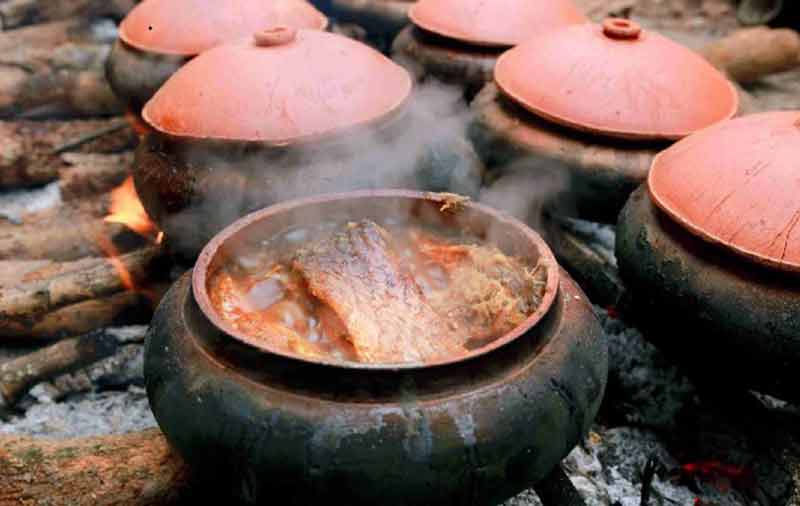 Cá kho làng Vũ Đại là món ăn đặc sản nhiều người biết tới