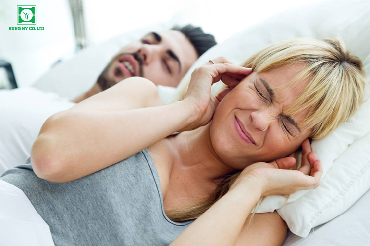 Có nhiều nguyên nhân khác nhau dẫn đến ngủ ngáy