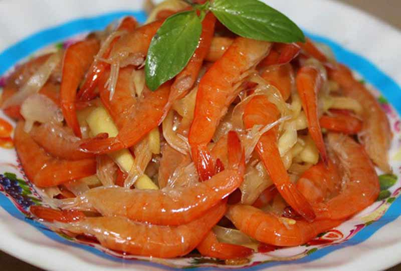 Tôm chua Ba Bể là món ăn bạn nên nếm thử khi đến Bắc Kan